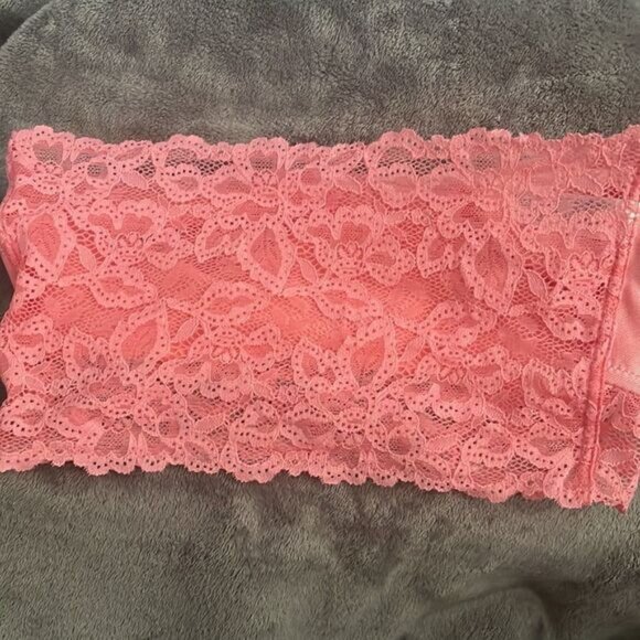 New B.Tempt'd Bandeau Bra size small lace peach women's Wacoal wireless. - Picture 4 of 4